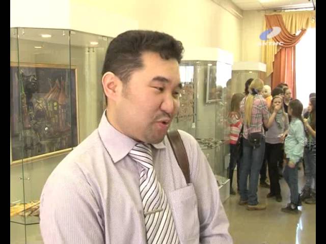 Открылась выставка работ юных художников ШИ№2