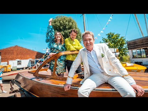 Bart Kaëll, Dorothee Vegas & Like Maarten - 'Zeil Je Voor Het Eerst (Remix)' | Proud To Be Fout
