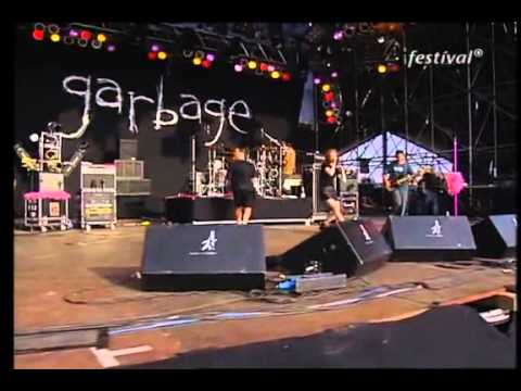 Garbage - Supervixen (live) at Bizarre 96 [4:3]