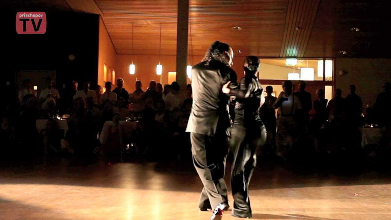 Eduardo Capussi & Mariana Flores 4-2, Tangocamp Sweden 2011 - Hotel Tylösand http://prischepov.ru