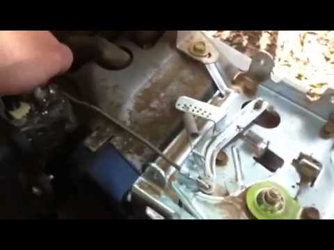 Governor adjustment Briggs & Stratton small engine