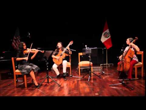 "El Tamalito" de Andrés Soto. Versión de "Las Warmis"