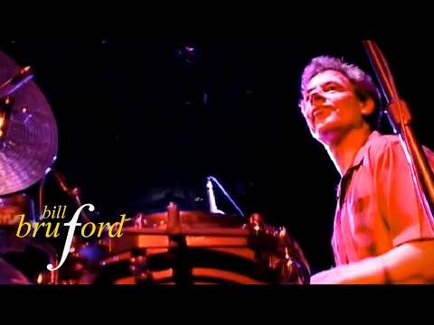 Bill Bruford's Earthworks - The Wooden Man Sings And The Stone Woman Dances (Footloose in NYC)