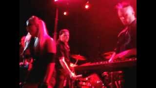 Ayria performing &quot;Analog Trash&quot;