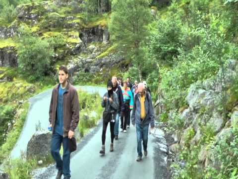 סרטון המציג סיור מודרך בין אתריה ונופיה המרהיבים של נורווגיה
