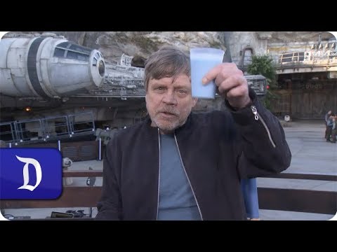 Tasting Blue Milk at Star Wars: Galaxy’s Edge in Disneyland Park