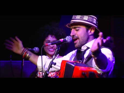 Gregorio Uribe Big Band - Que Vamos Hacer Con Este Amor (Live at Berklee)