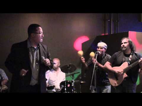 Grupo los Bohemios, Cantante Invitado Angel Correa, ENAMORAO