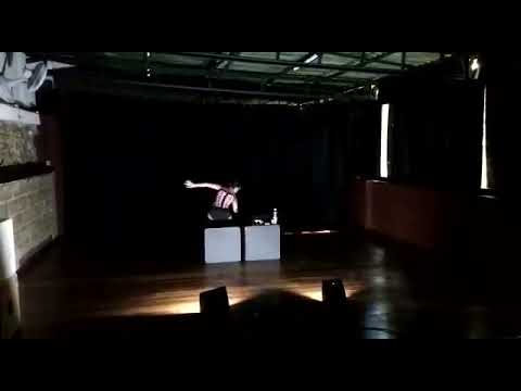 Cena tragicômica - Insetos (CAL)