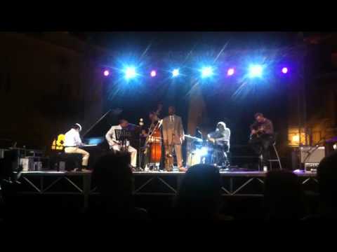 Mimmo Campanale con Wynton Marsalis per Daniela D'Ercole.