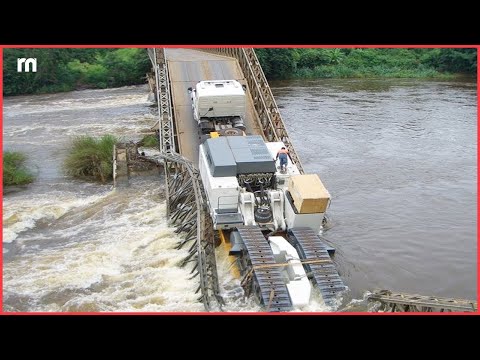 Extreme Dangerous Idiots Bulldozer Operator Skill - Largest Heavy Equipment Machines Working