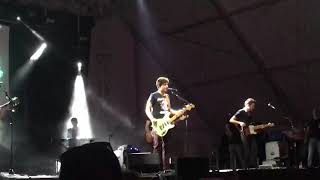 alfred garcia - sign of the times