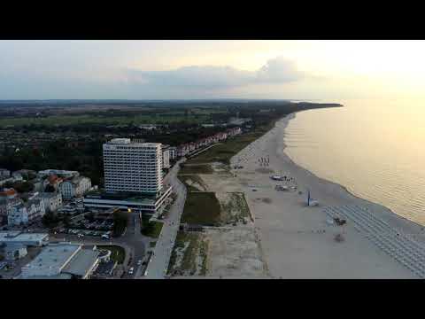 Flug von der Mole bis hinter das Neptun