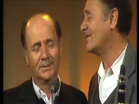 "Penxheren e zotris sate", popullore përmetare, nga sazet e familjes Lela, Tiranë