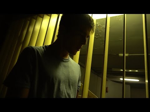 LUCHO · COMO SI NADA (PROD. LA LOQUERA) | VIDEOCLIP