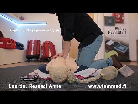 Laerdal Resusci Anne - käyttöönotto ja paineluelvytys Simpadilla