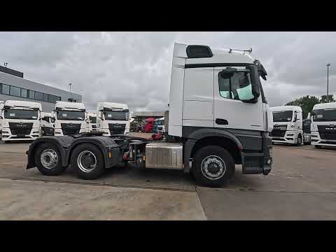 Mercedes-Benz video nahled