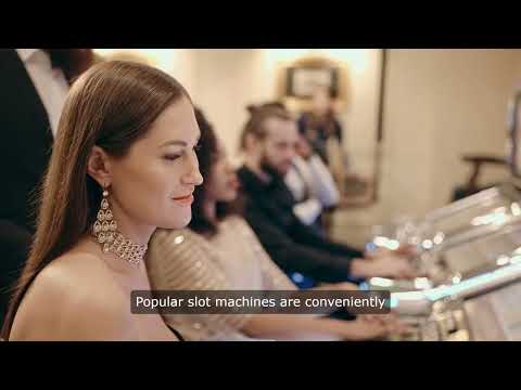 The official website of the casino is designed in a PinUp style