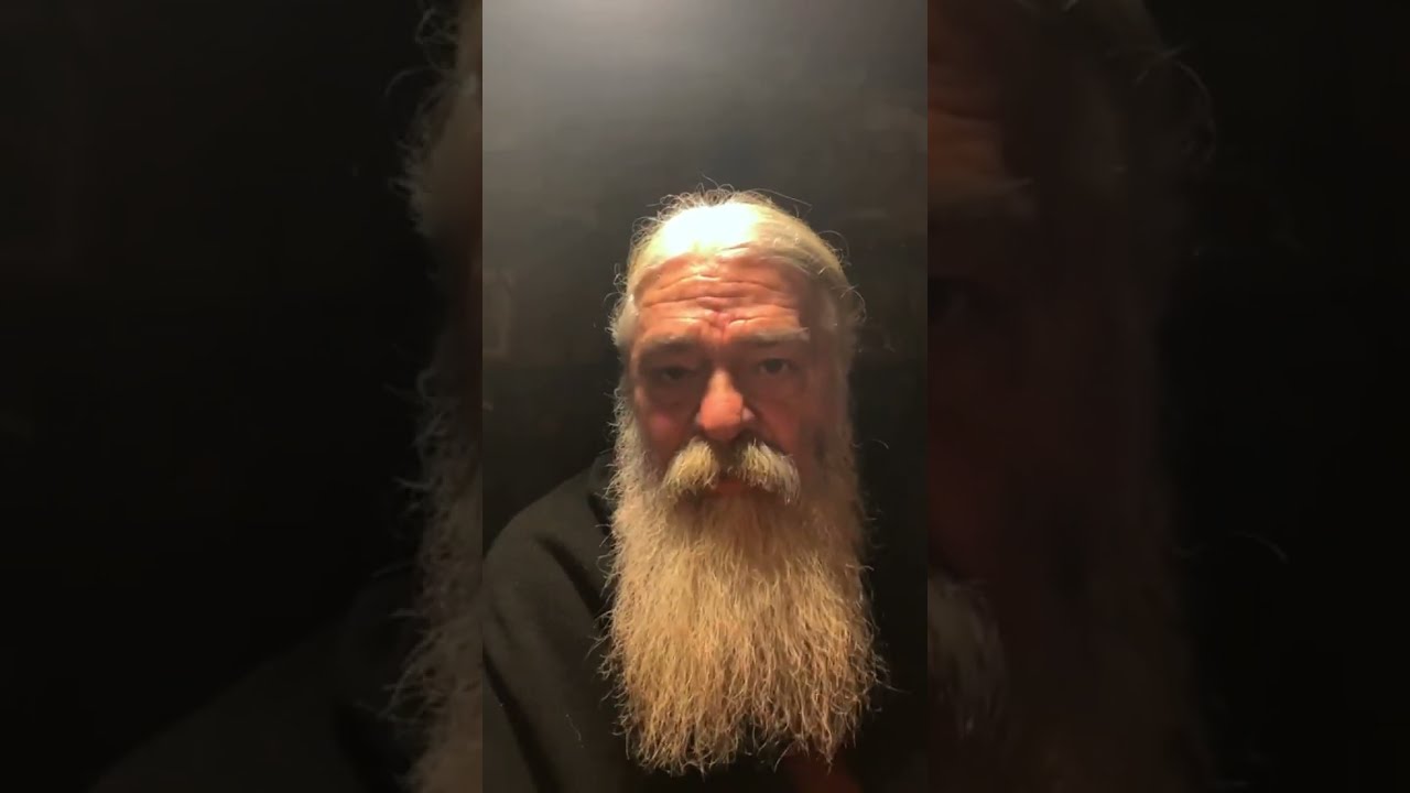 Este timpul să vă Treziți la Realitate și să nu vă mai lăsați manipulați! - Parintele Calistrat