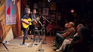 Factory Girl - Lucy Wainwright Roche &amp; Suzzy Roche