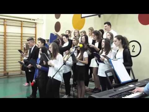 Chór Gimnazjum nr 1 w Nowym Dworze Gdańskim - Koncert pieśni patriotycznej dla rodziców.