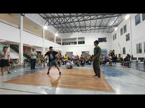 North Skillz - Top 16 - Bboy Ocin vs Bboy Matt