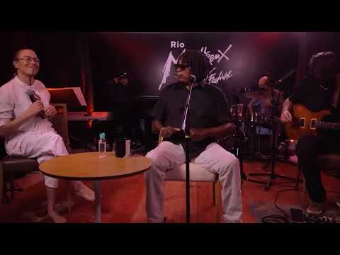 Milton Nascimento e Maria Gadu - Um Girassol da Cor de Seu Cabelo