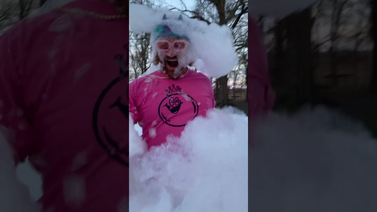 😶‍🌫️🫧Foam parties are in FULL EFFECT😶‍🌫️🫧 #bubble #bubbles #bigpoppabubble