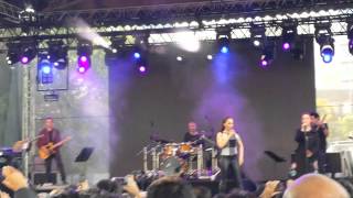 Sertab Erener - Kumsalda (Live)