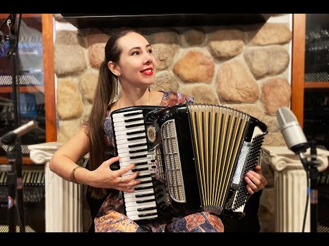 5720 - Black Lo Duca Bros Mod.100 Piano Accordion LM 41 120 $799