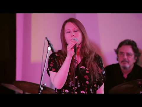 Com Amor, Com O Mar - Wolfgang Lackerschmid & The Brazilian Trio feat. Stefanie Schlesinger