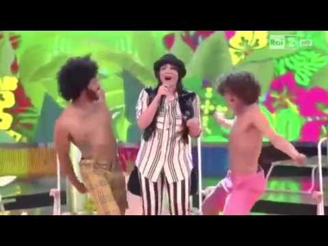 SARA VITA FELLINE - THE VOICE OF ITALY - LIVESHOW 3 (Gianna - Rino Gaetano)