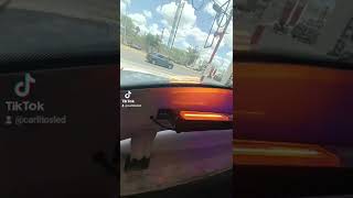 instalación de barra led , estrobo rojo y centro de carga USB con medidor de voltaje