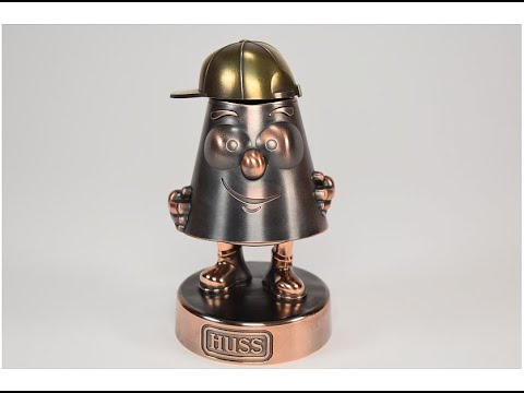 Huss - s'Stubm Karzl mit dor Dachmitz - Incent Cone Stubm Karzl with base cape (HU12_18_03_16_E)