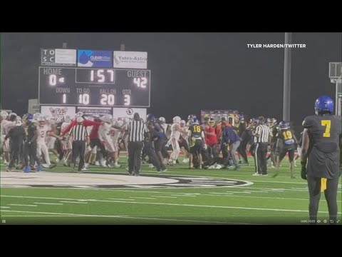Massive benches-clearing brawl forces GHSA high school playoff game to end early