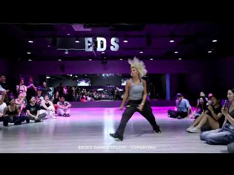 Kirsten Dodgen Dance Workshop at EDS 2024 - Gal A Bubble (Konshens) Class 1