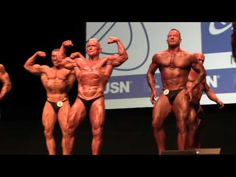 NABBA Universe 2017 - Masters Over 50 Posedown
