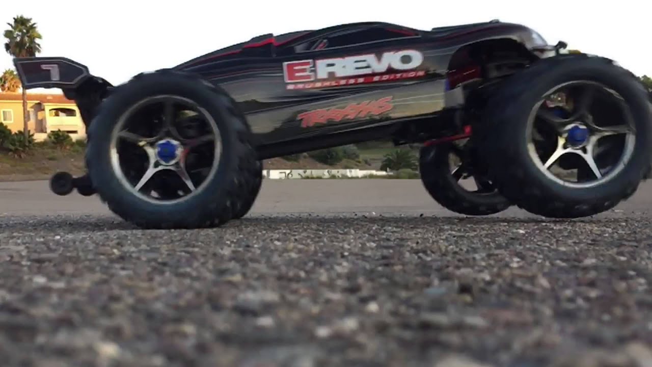 Радиоуправляемая модель Traxxas E-Revo VXL Brushless: 1/10 Scale 4WD Brushless
