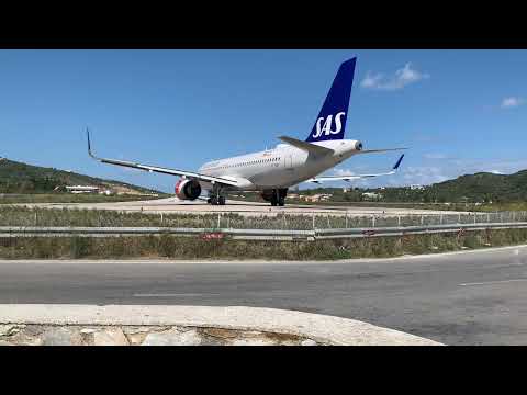 Eindeutig zu nah am Flugzeug / Skiathos Airport