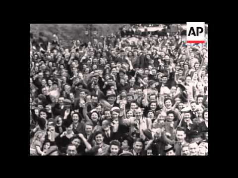 V E Day In London - NO SOUND