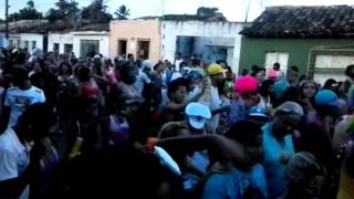 preview picture of video 'Carnaval-Bloco Deu a Louca nos Músicos-Estância/Se 2015'