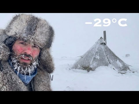Can I Survive Alone in a −29°C Arctic Blizzard? | Hot Tent Extreme Survival
