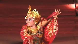 Download lagu 'Tari Manukrawa' Sanggar Cenik Wayah Ubud - Juara 1 Festival Gong Kebyar Anak-anak PKB 2005 mp3