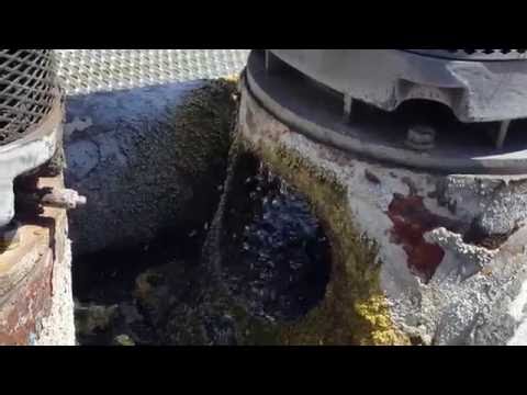 Vertical Turbine with leaking packing before AquaSeal installation