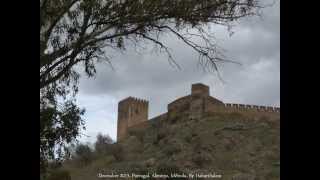 preview picture of video '2013 Portugal   Alentejo, Mértola, Son Fort, au confluent du Guadiana et de l'Oeiras, à Noël'