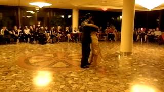 L'abbraccio del tango di Florencia Labiano y Hernan Rodriguez
