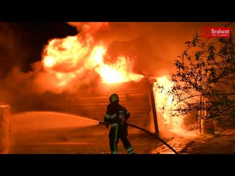 Zorgboerderij De Locatie uitgebrand in buitengebied Vlijmen