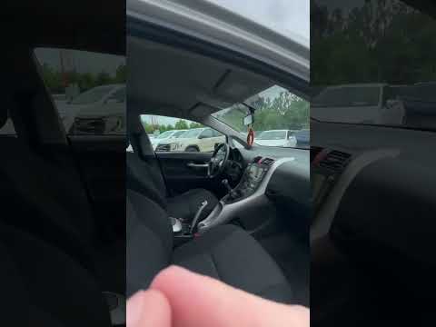 фото toyota auris i 0
