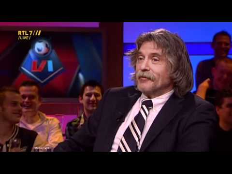 VI 15-04-11 - Genee vraagt aan Johan of mevrouw Derksen in Yolanthe's jurkje te bewonderen is