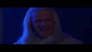 Hercule & Sherlock - Scène culte: Le rire de Christophe Lambert